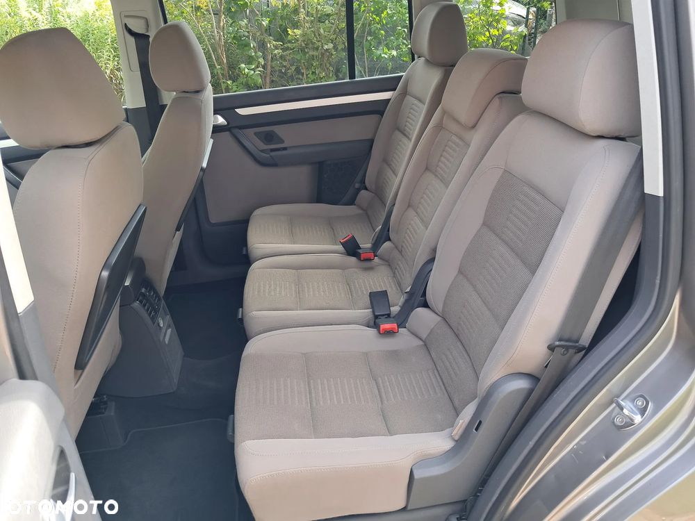 Volkswagen Touran 1.4 TSI Life - 10