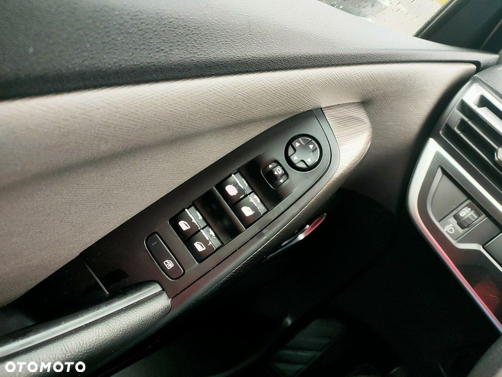 Citroën C4 Grand Picasso e-HDi 115 Exclusive - 35
