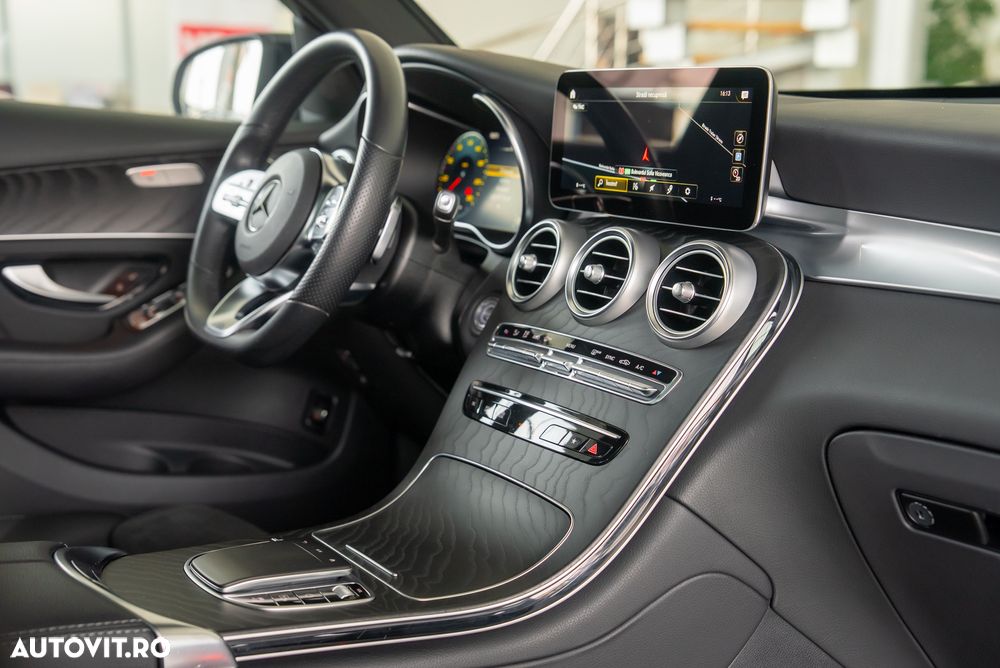 Mercedes-Benz GLC 220 d 4MATIC 9G-TRONIC AMG Line - 24