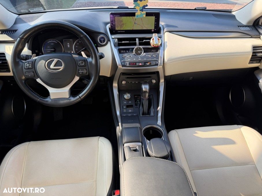 Lexus Seria NX 300h AWD Business - 21