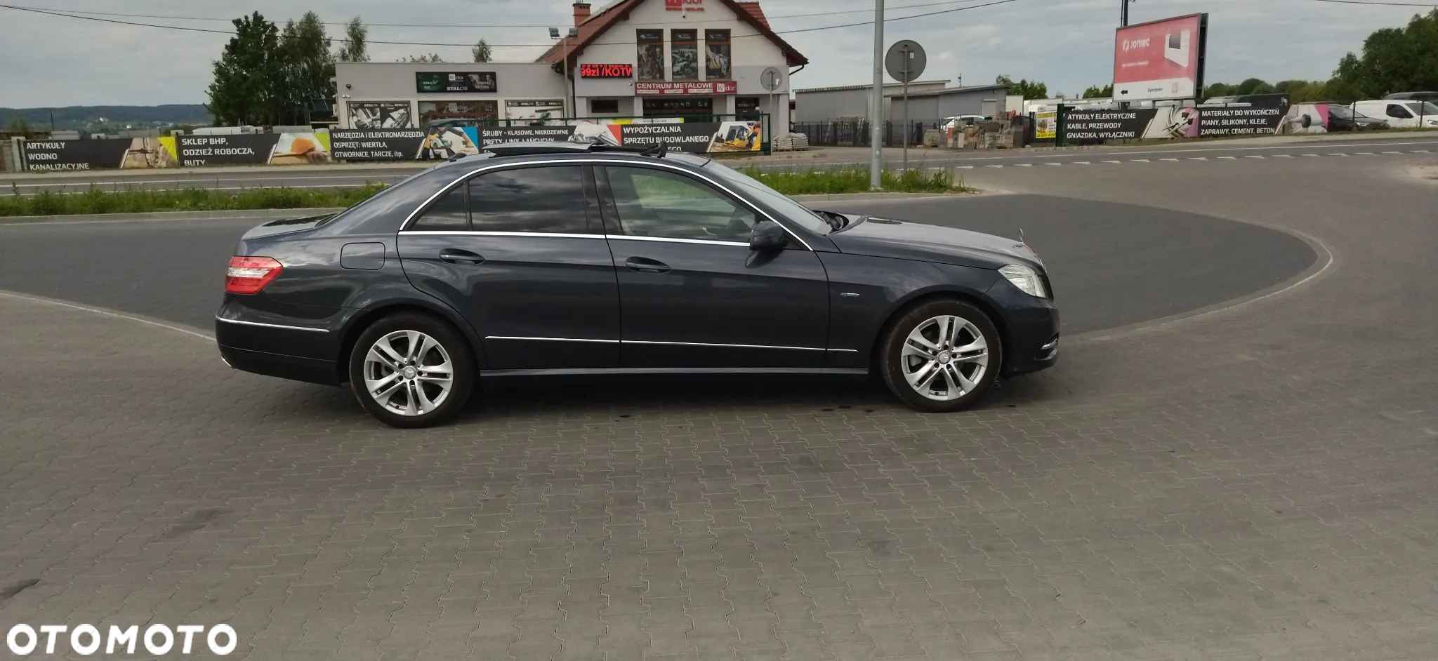 Mercedes-Benz Klasa E 200 CDI BlueEff Avantgarde - 9