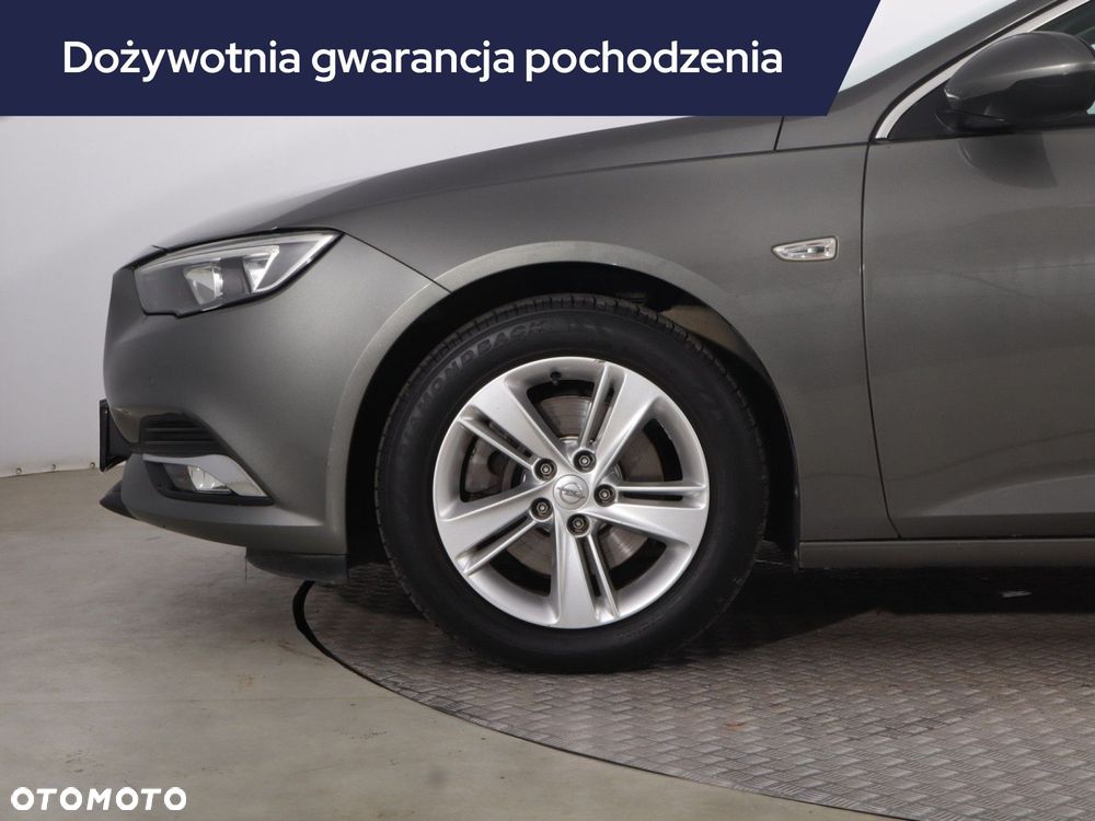 Opel Insignia - 17
