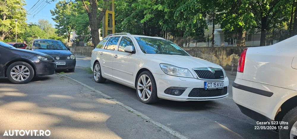 Skoda Octavia 2.0 TDI RS DSG - 1