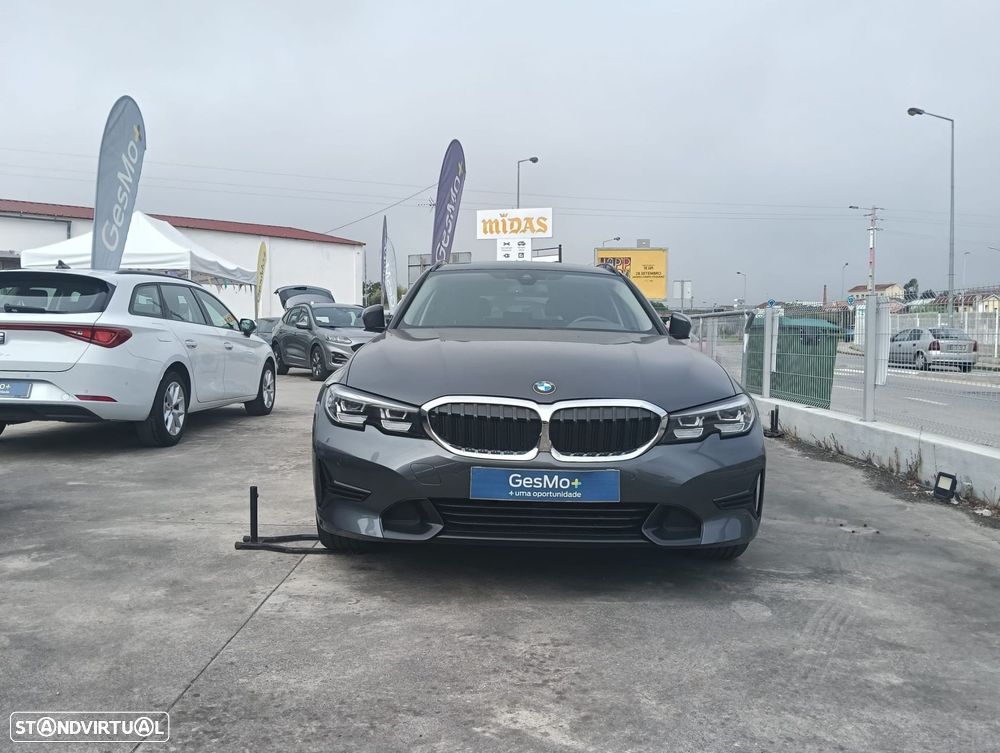 BMW 318 d Touring Auto - 5