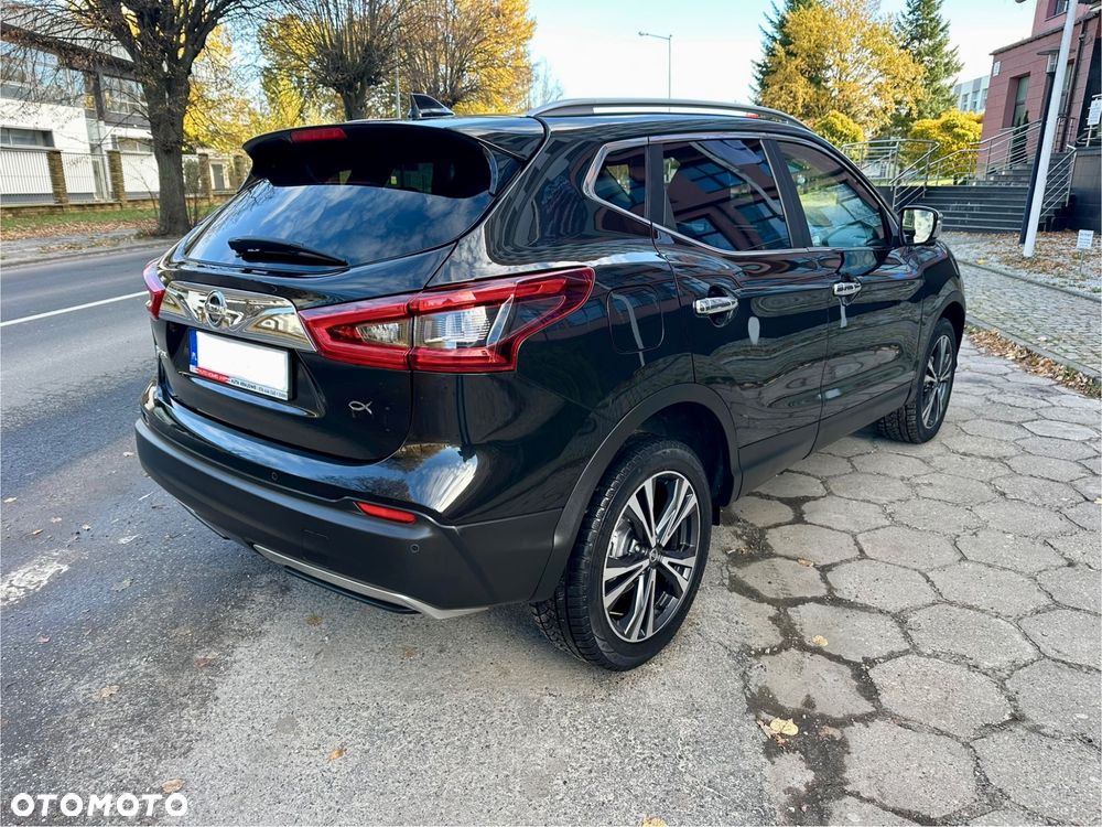 Nissan Qashqai 1.6 DIG-T N-Connecta - 8