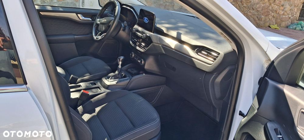 Ford Kuga 2.0 EcoBlue mHEV FWD Titanium - 15
