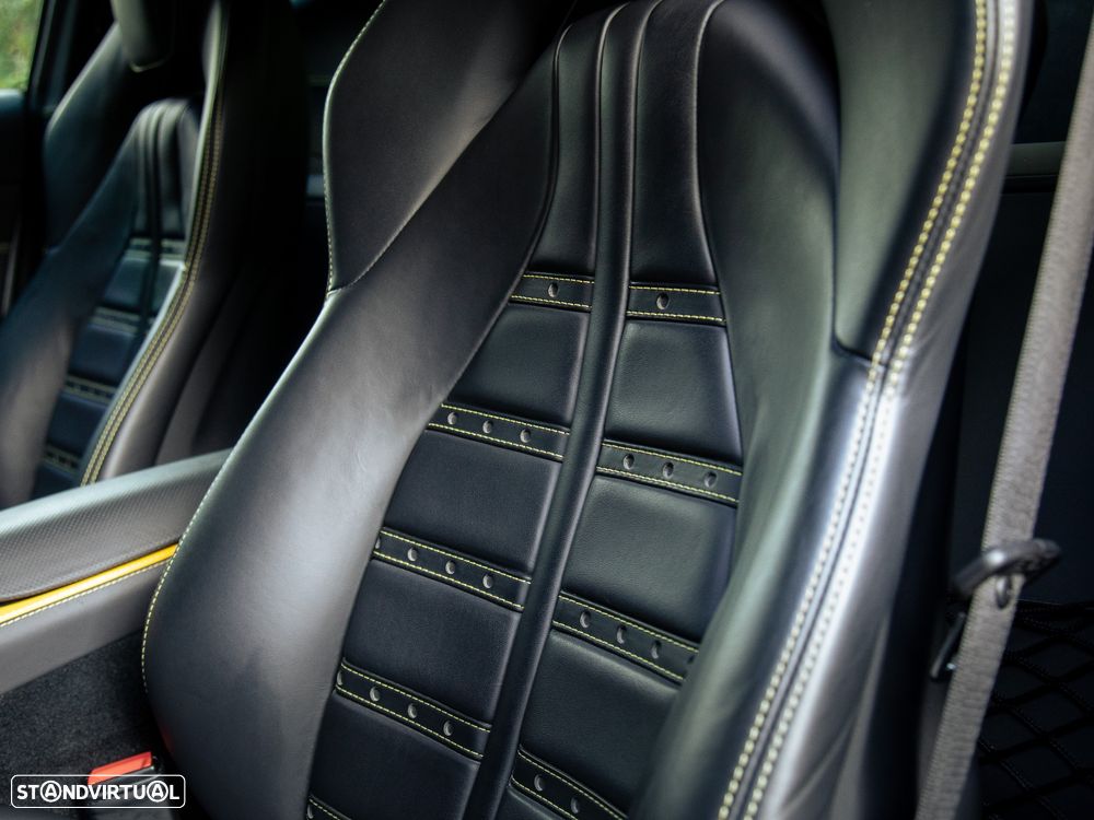 Ferrari 812 Superfast Standard - 28