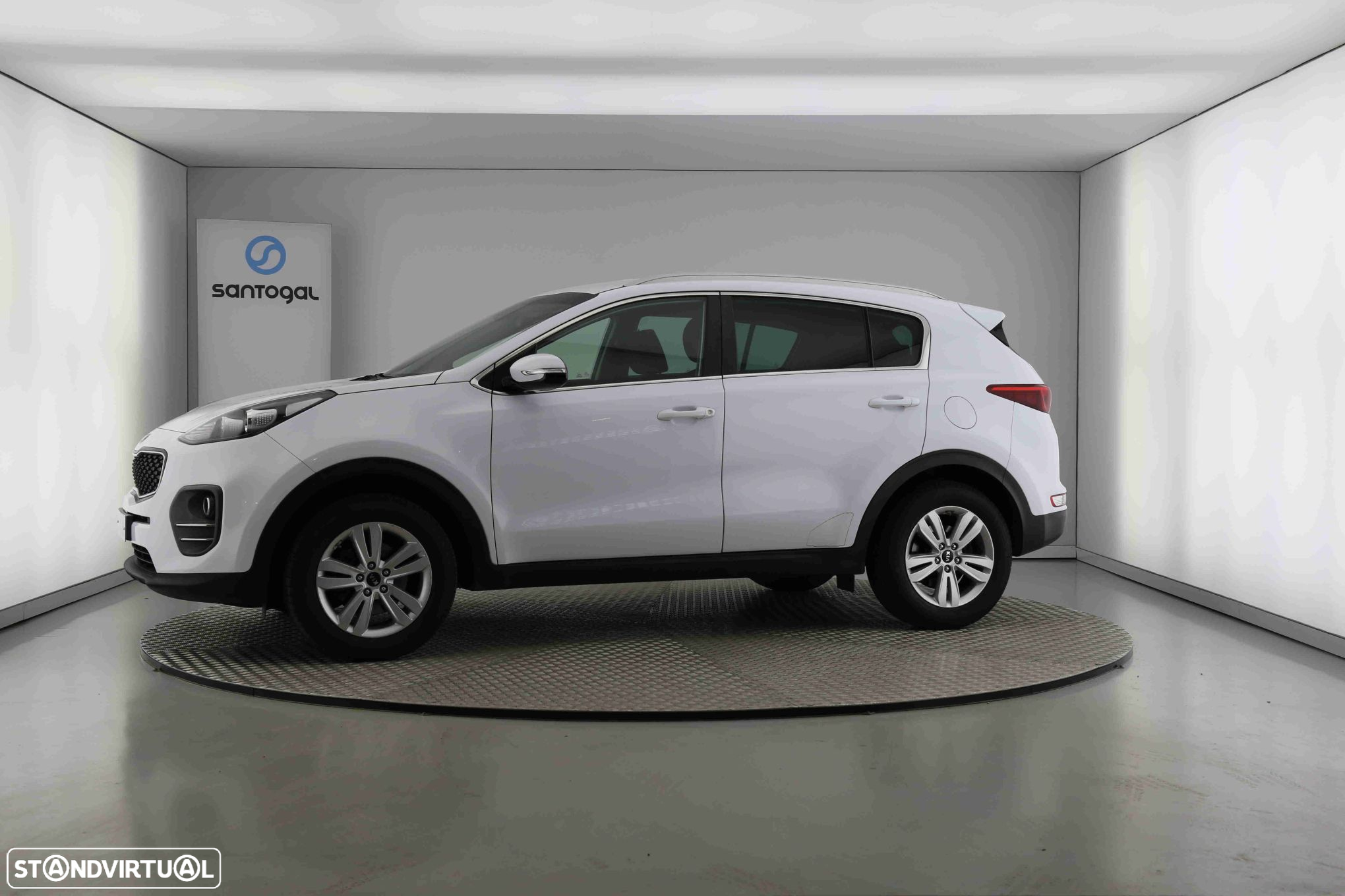 Kia Sportage 1.6 GDI ISG Nav Line - 4
