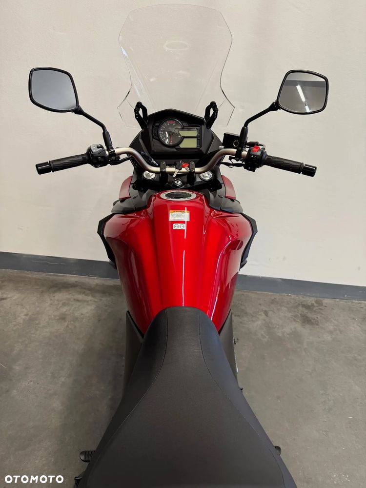 Suzuki V-STROM - 38