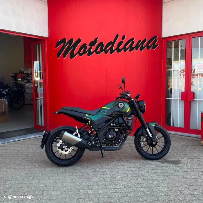 Benelli Leoncino 250 - 4