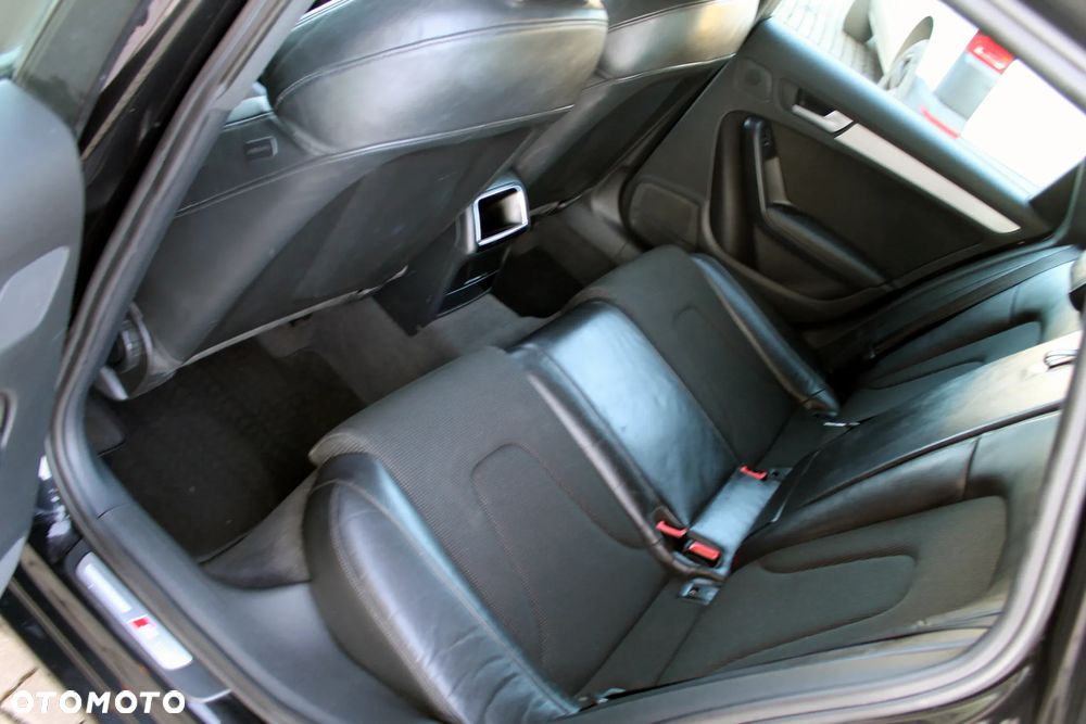 Audi A4 Avant 2.0 TDI DPF S line Sportpaket (plus) - 15