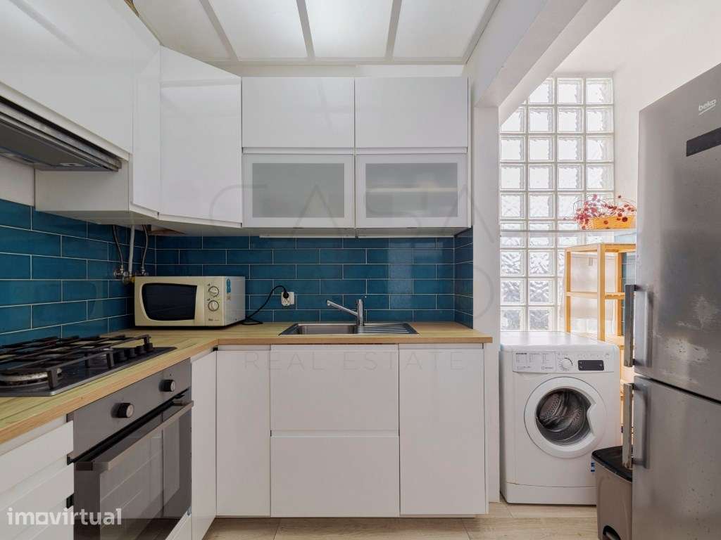 T2 em primeira linha de mar com piscina e varanda - Grande imagem: 5/22