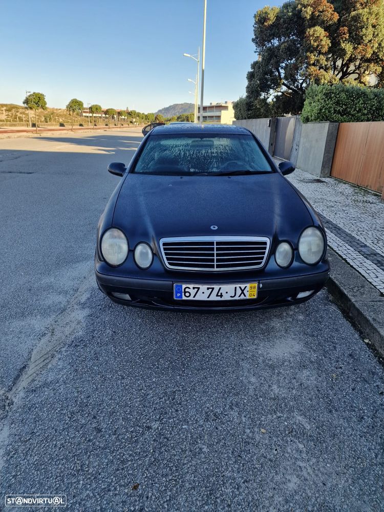 Mercedes-Benz CLK 230 - 1