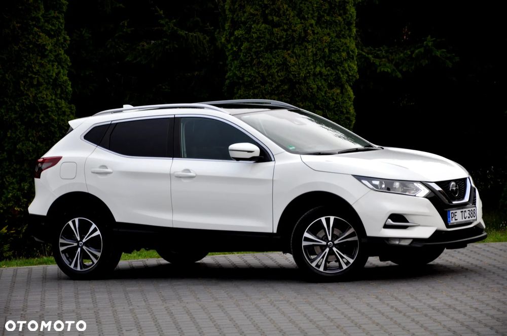 Nissan Qashqai 1.3 DIG-T AKARI - 3