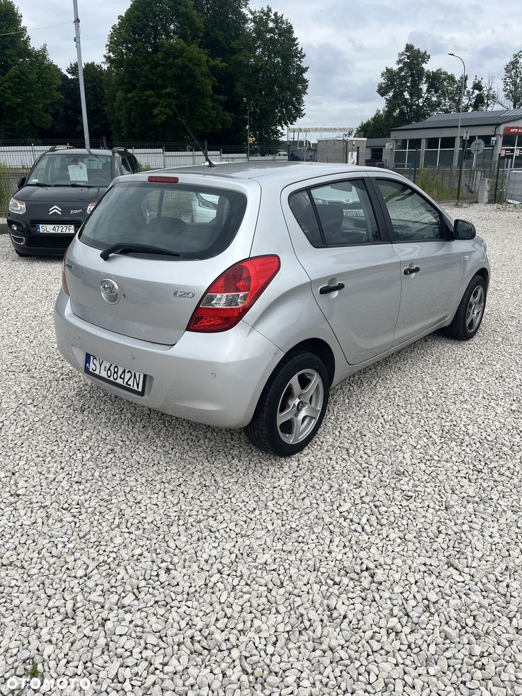Hyundai i20 - 4