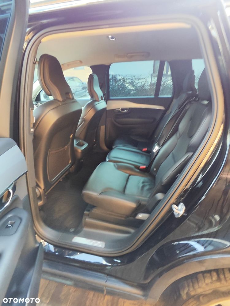 Volvo XC 90 B5 D AWD Geartronic Momentum - 6