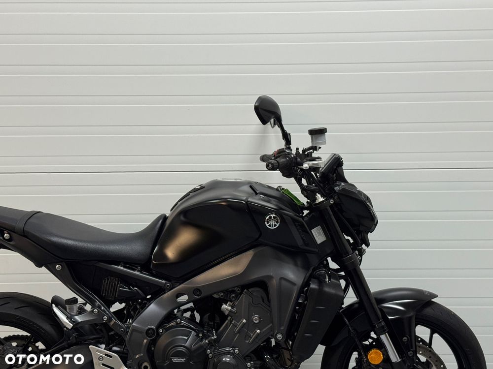 Yamaha MT - 8
