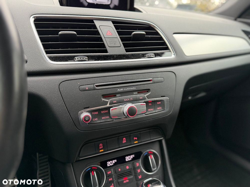Audi Q3 1.4 TFSI S tronic - 23