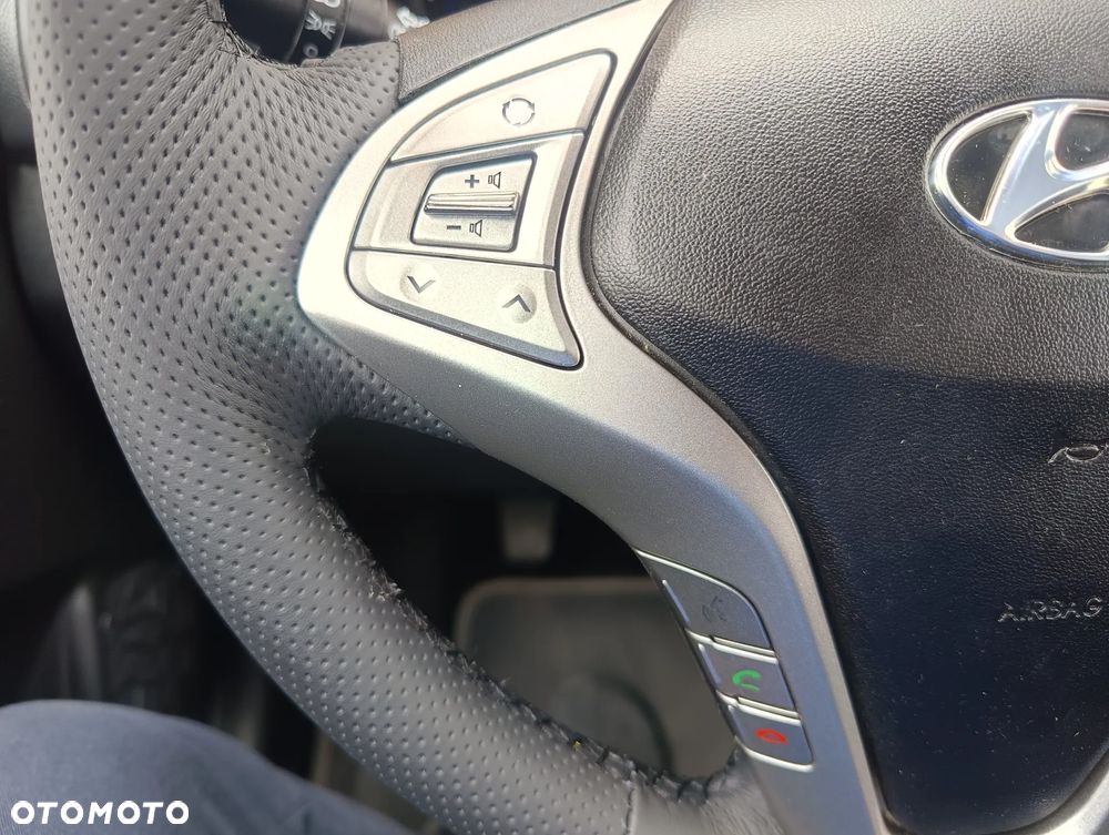 Hyundai ix20 1.6 Premium - 27