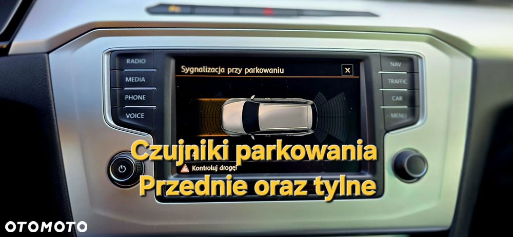 Volkswagen Passat 1.6 TDI (BlueMotion Technology) DSG Comfortline - 12