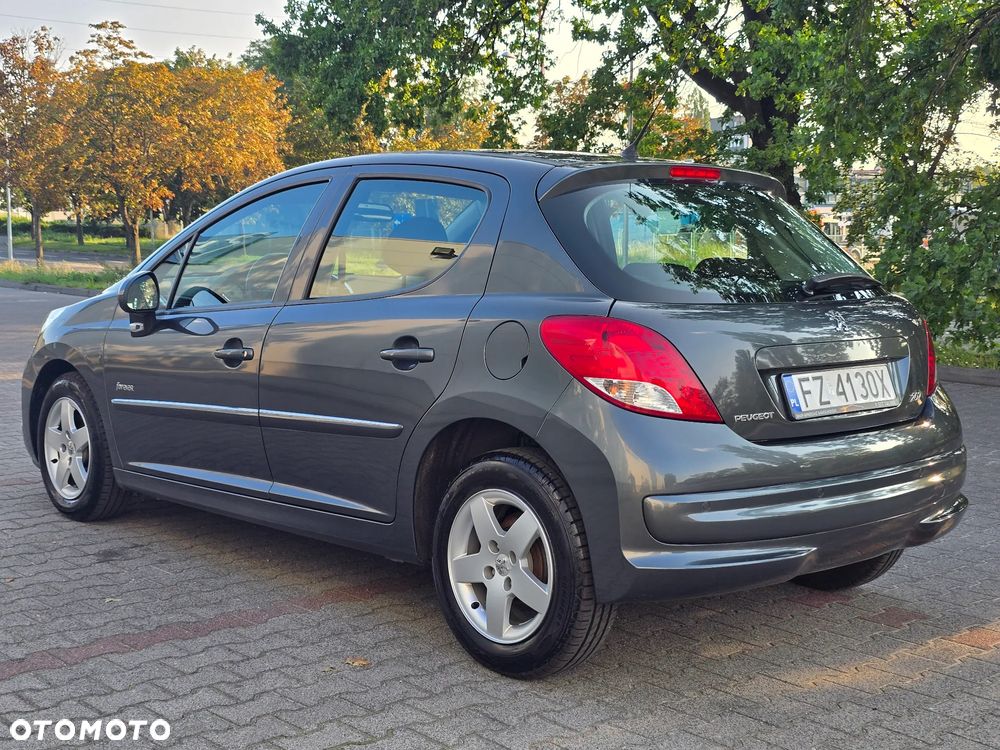 Peugeot 207 95 VTi Forever - 3