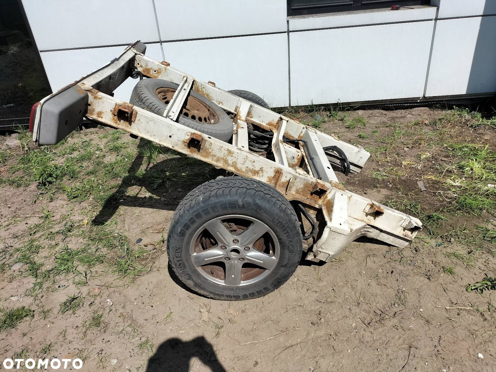 RAMA OŚ BELKA ZAWIESZENIA TYŁ KOŁA NA PRZYCZEPKĘ TRANSPORTER T5 DOKA - 2
