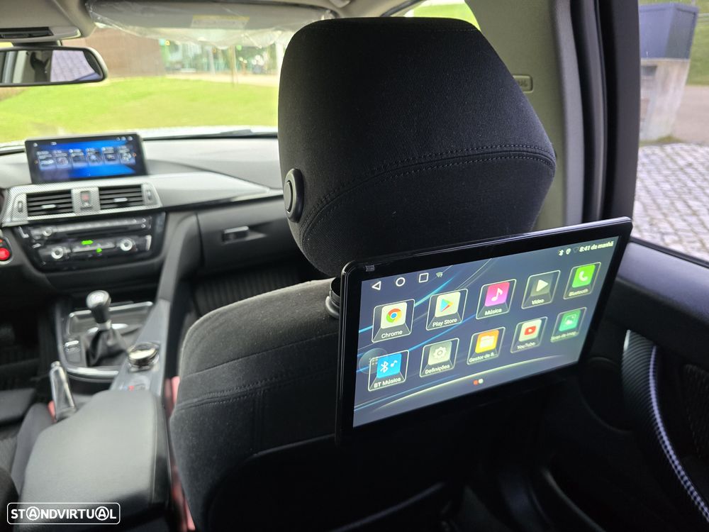 BMW 318 d Sport Line - 22