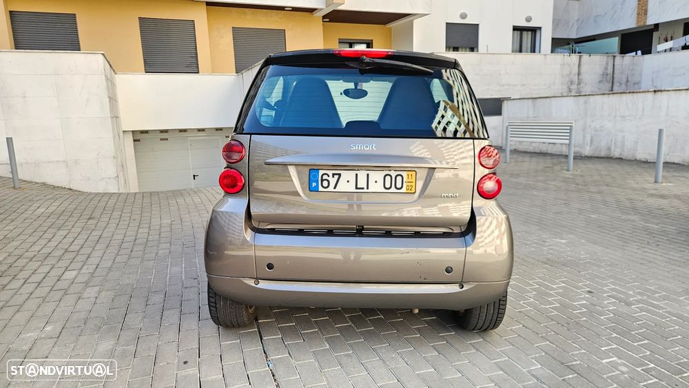 Smart ForTwo Coupé 1.0 mhd Passion 71 Softouch - 6