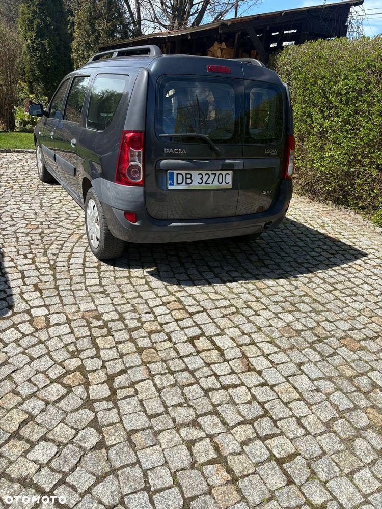 Dacia Logan - 2