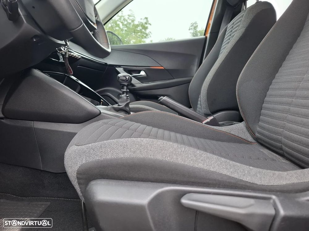 Peugeot 2008 1.2 PureTech Active Pack - 23
