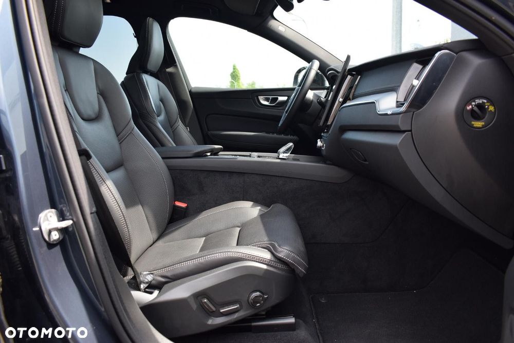 Volvo XC 60 - 24