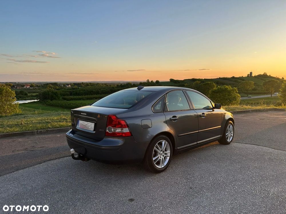 Volvo S40 2.0D - 10