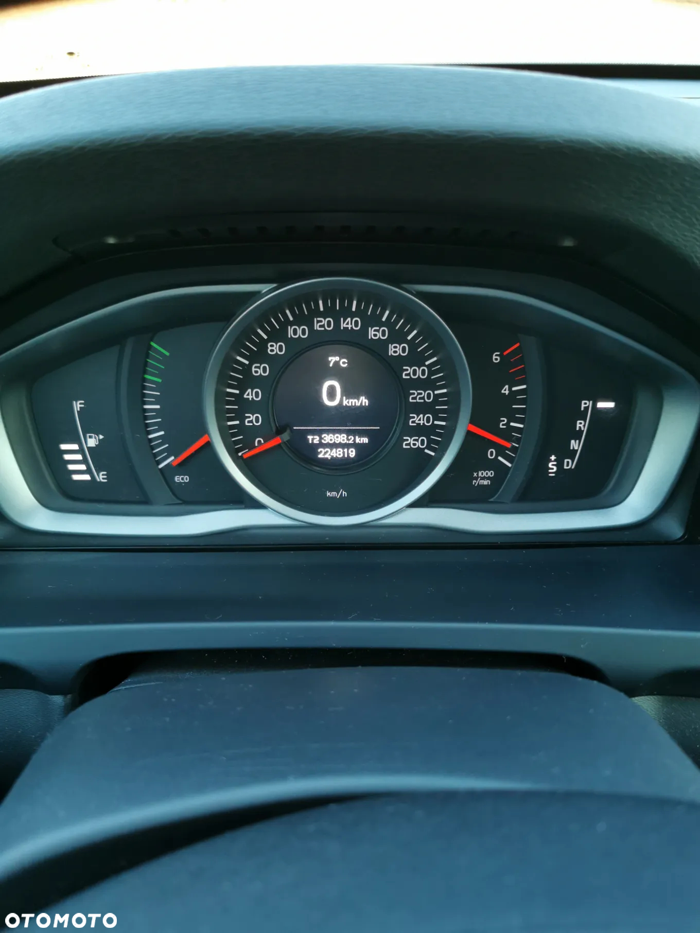 Volvo V60 D2 Geartronic Momentum - 16