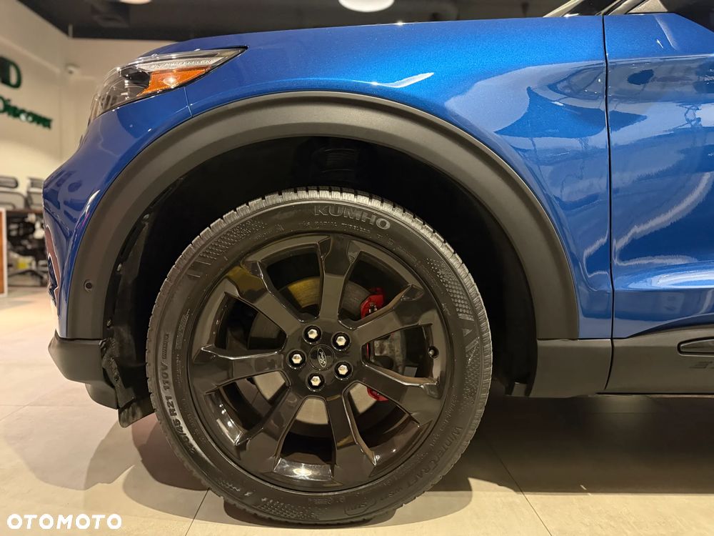 Ford Explorer - 31