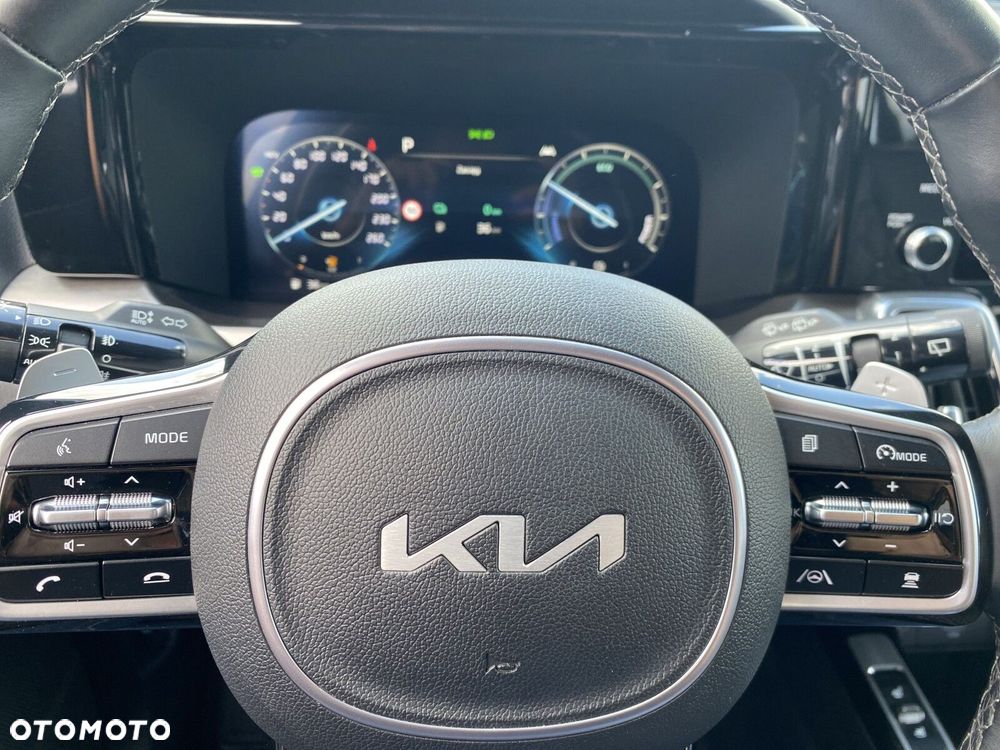Kia Sorento - 25