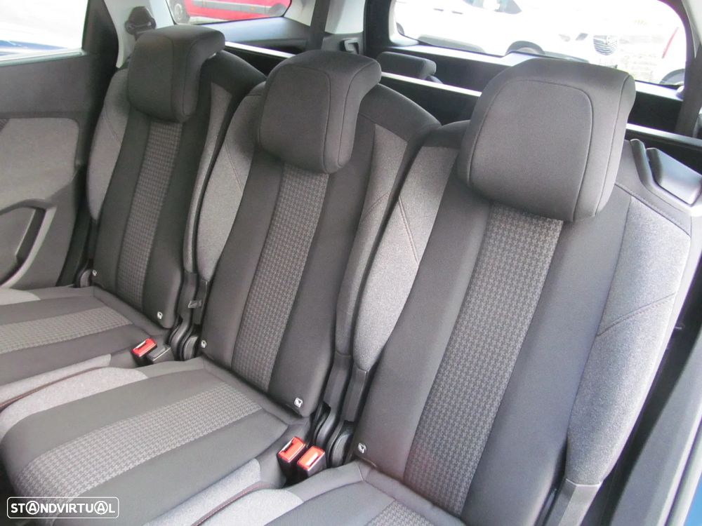 Peugeot 5008 - 6