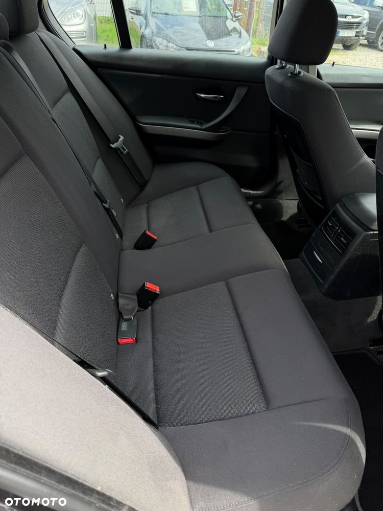 BMW Seria 1 - 8