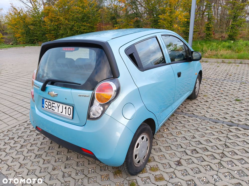Chevrolet Spark - 2