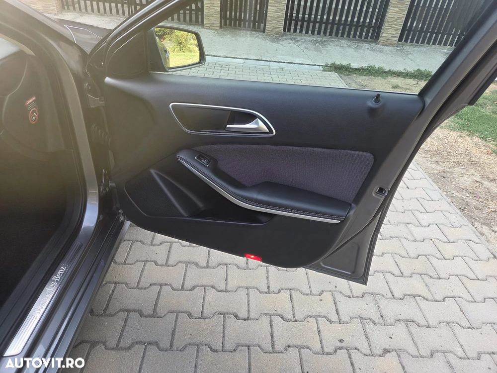 Mercedes-Benz A 180 - 9