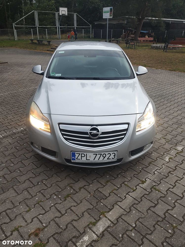 Opel Insignia - 2