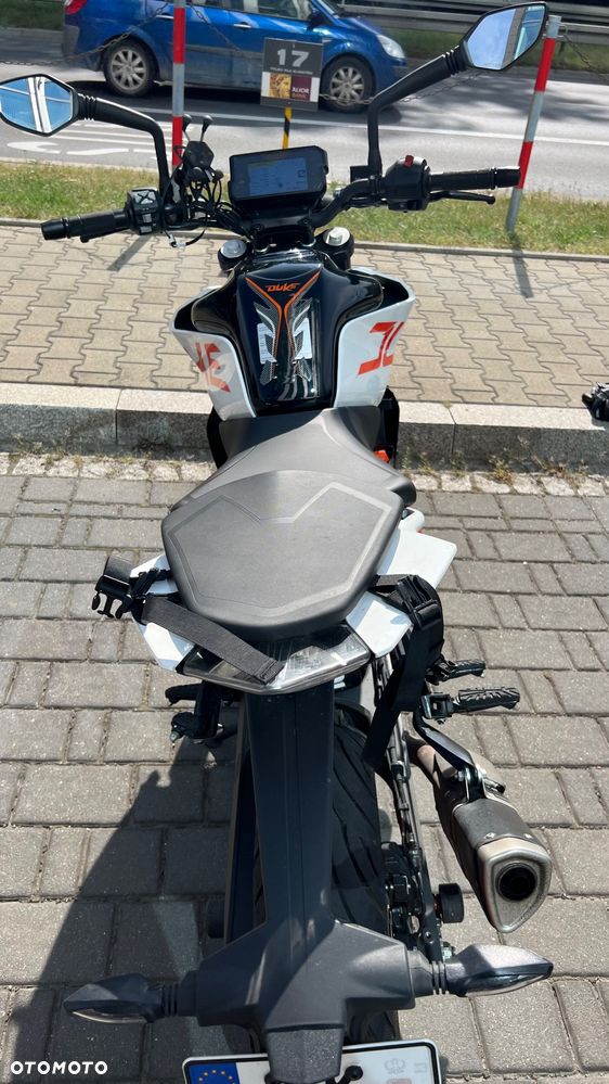 KTM Duke - 4