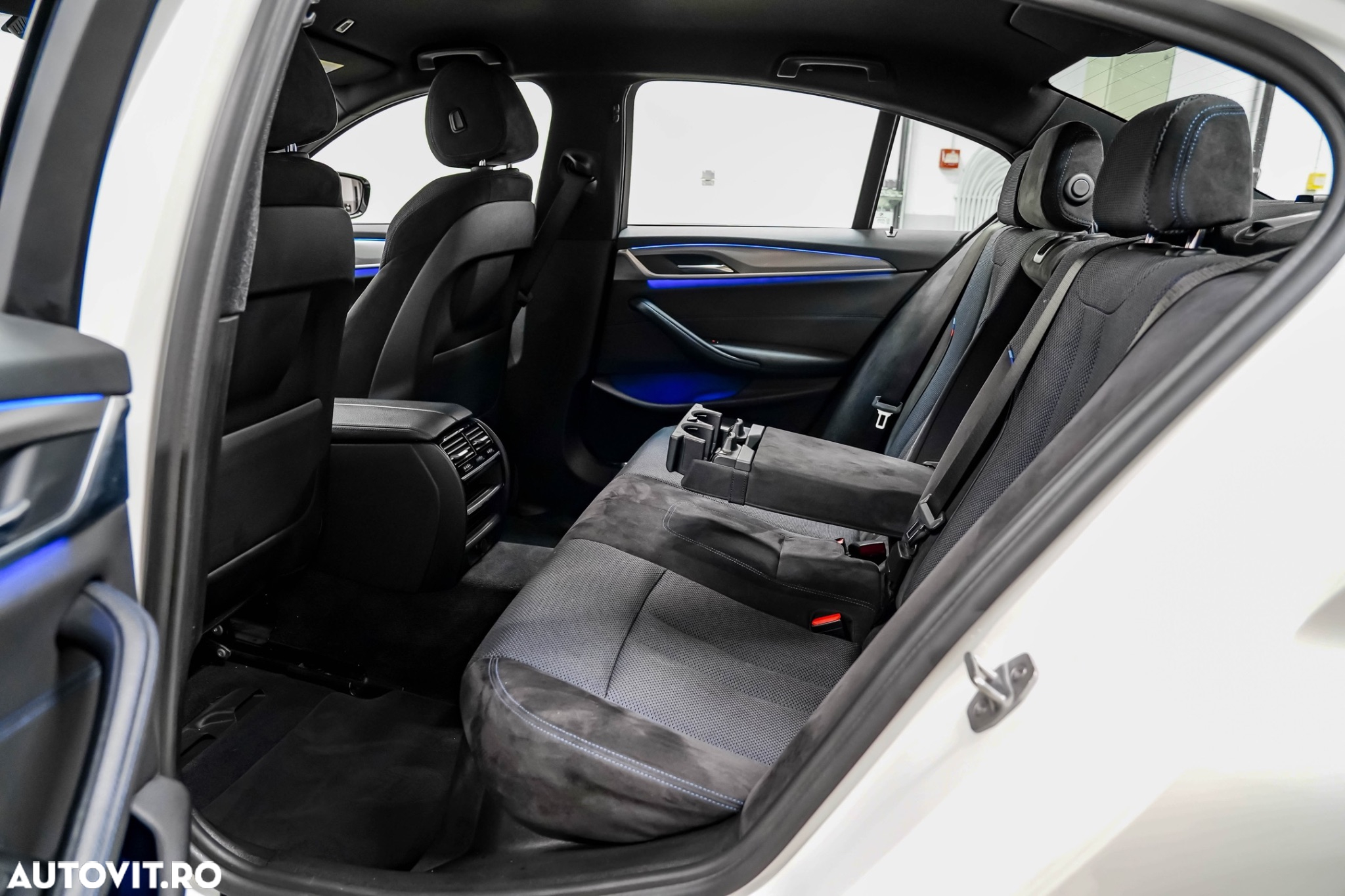BMW Seria 5 520d xDrive AT - 8
