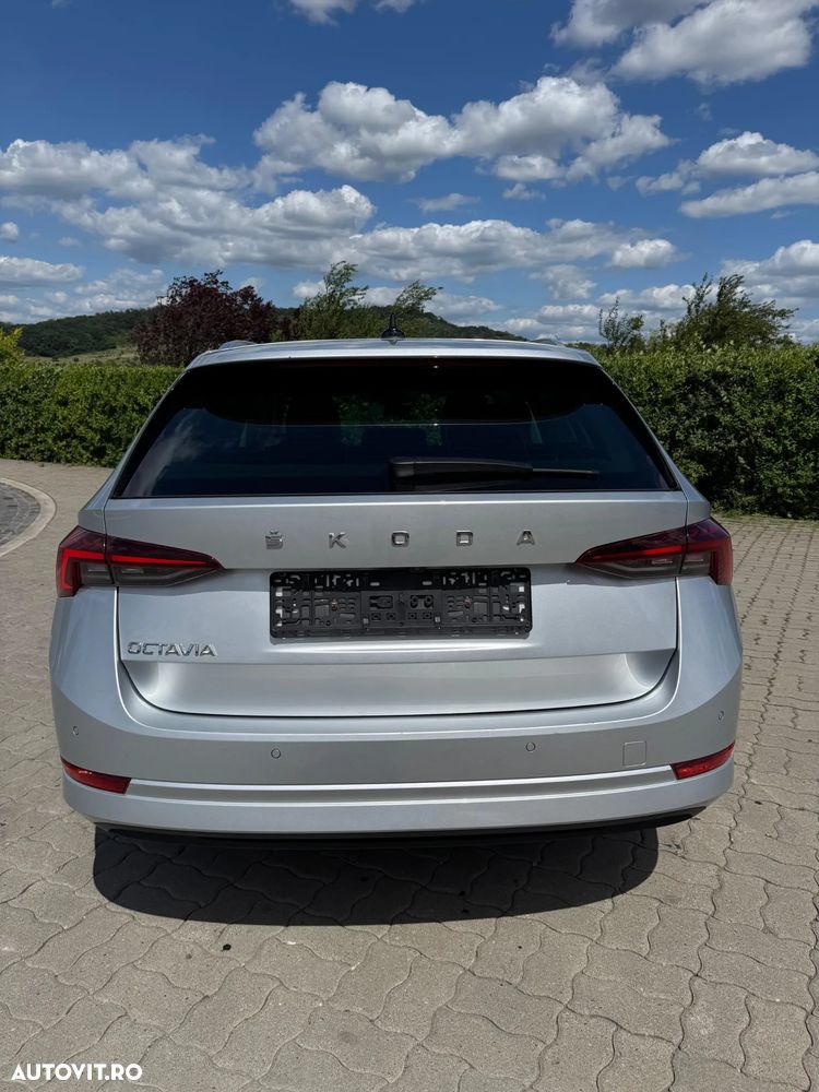 Skoda Octavia 2.0 TDI DSG Ambition - 4