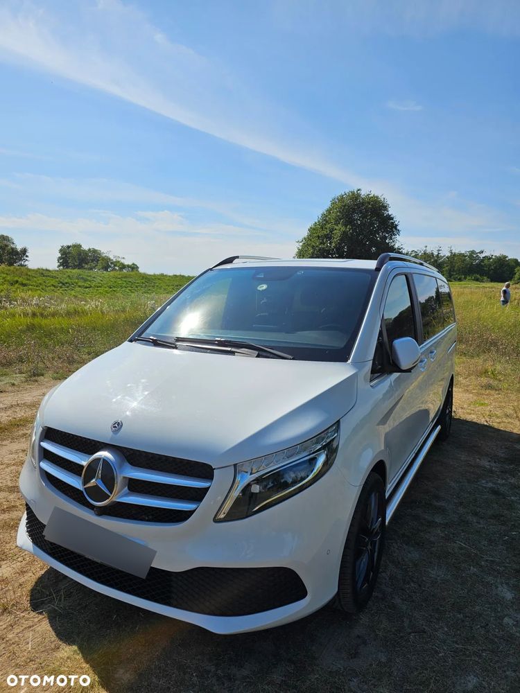 Mercedes-Benz Klasa V 300 d Extralang 9G-TRONIC Avantgarde Edition - 4