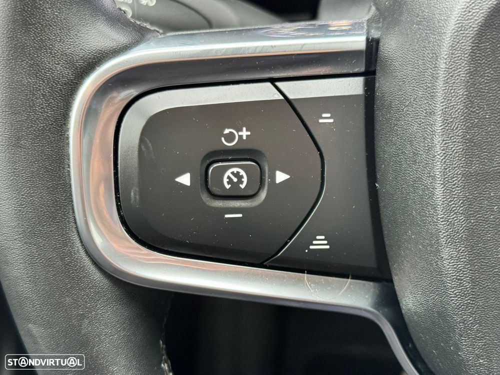 Volvo XC 40 1.5 T4 PHEV Inscription - 32