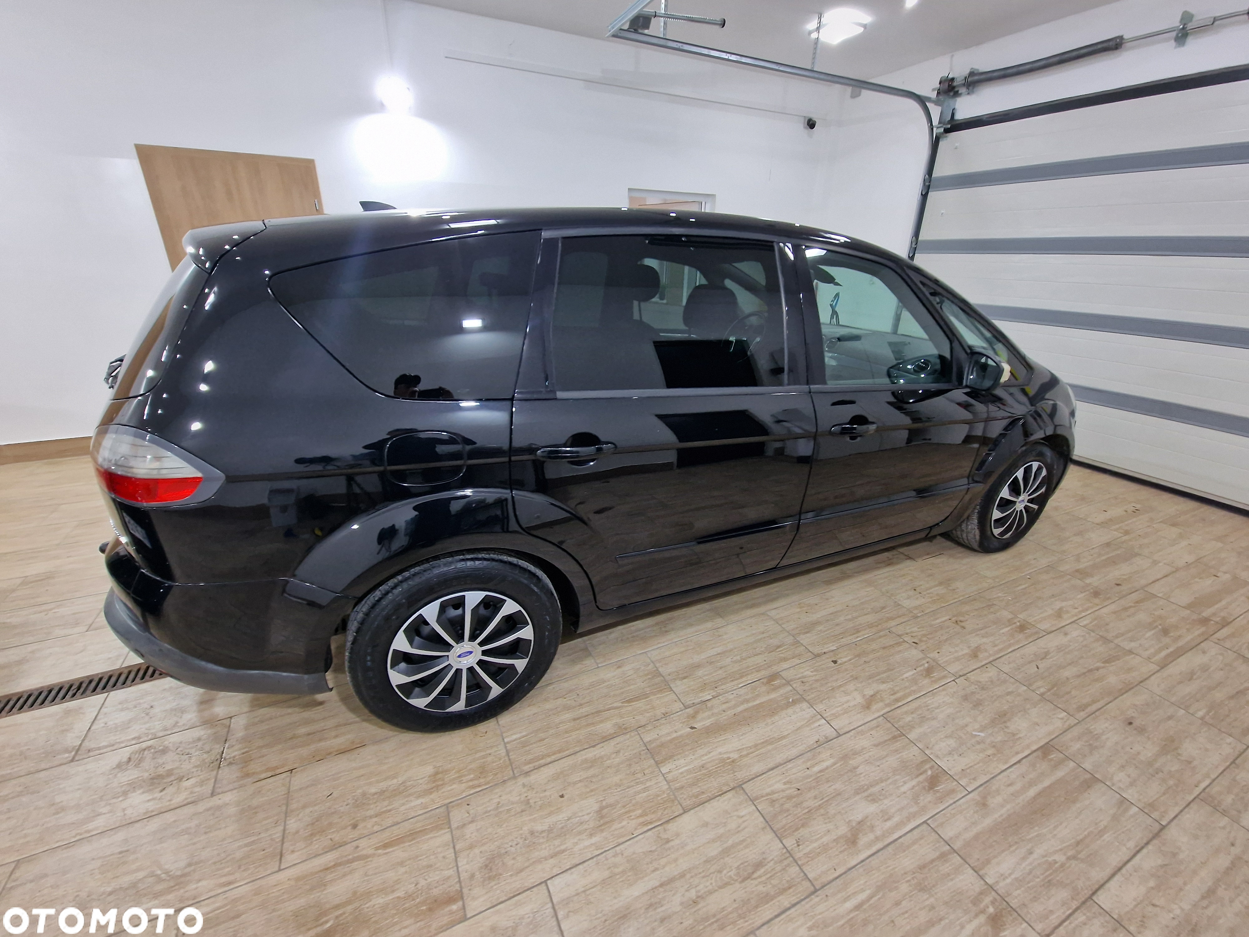 Ford S-Max 2.0 TDCi DPF Gold X - 19
