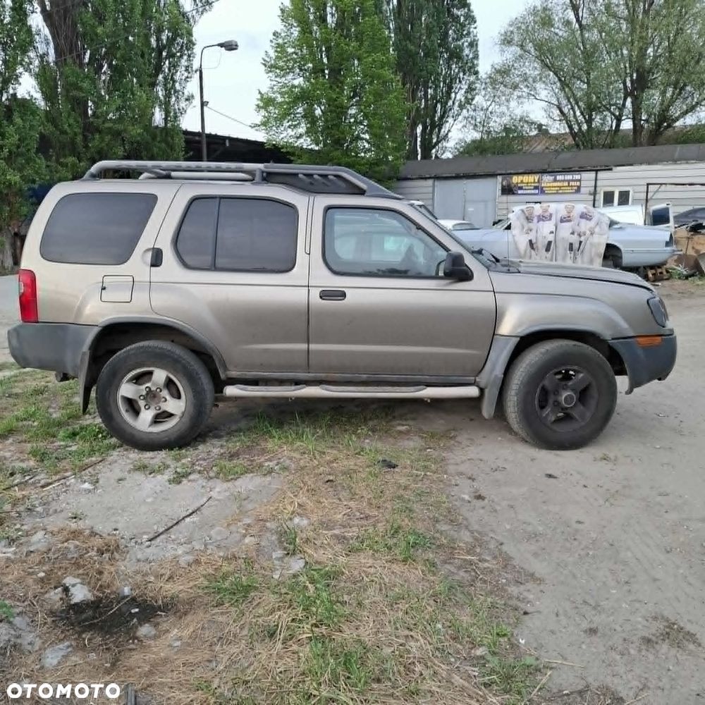 Nissan Xterra 3.3 V6 SE - 1