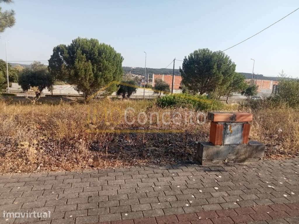 Lote| Moradias Unifamiliares| Pinhal D´Él Rei| Constância - Grande imagem: 4/8