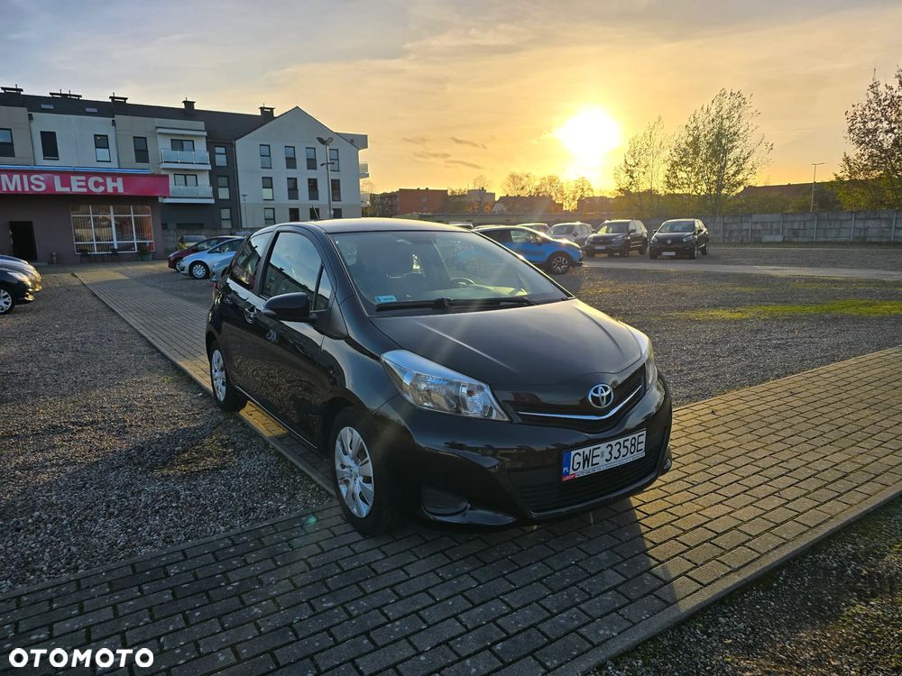 Toyota Yaris 1.0 Luna - 3