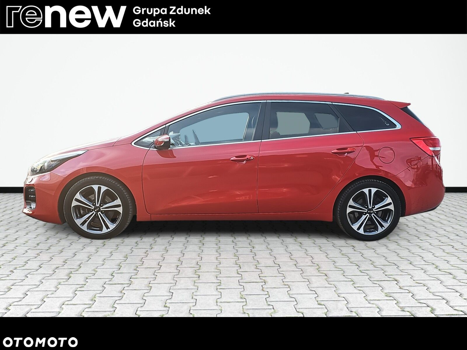 Kia Ceed - 9